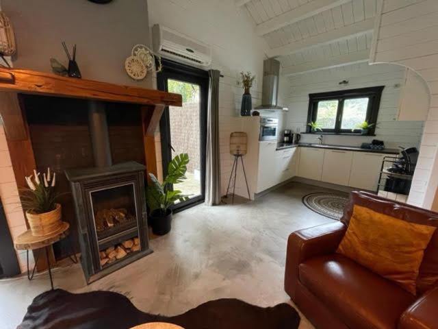 De Genten 2, Vakantiewoning Met Jacuzzi En Sauna 埃尔默洛 外观 照片